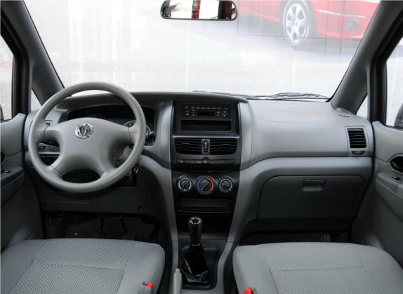 帅客 2013款 1.5L 手动标准型5座 国V 中控类   中控全图