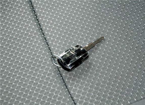 帅客 2013款 改款 1.5L 手动标准型7座 国IV 其他细节类   钥匙
