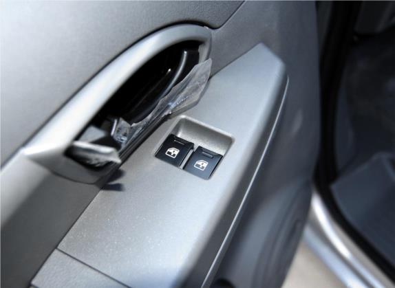 帅客 2013款 改款 1.5L 手动标准型5座 国V 车厢座椅   门窗控制