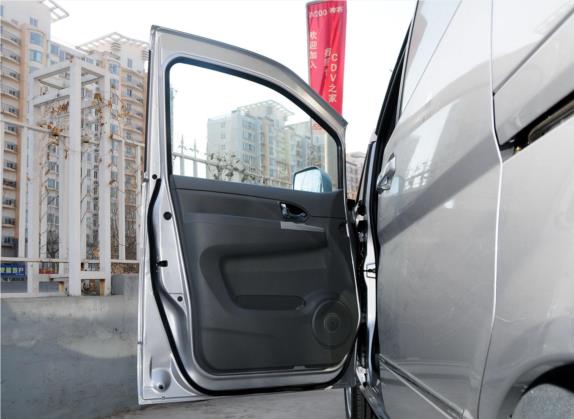 帅客 2013款 改款 1.6L 手动舒适型7座 国V 车厢座椅   前门板