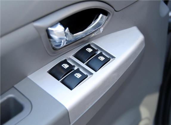 帅客 2013款 改款 1.6L 手动舒适型7座 国V 车厢座椅   门窗控制