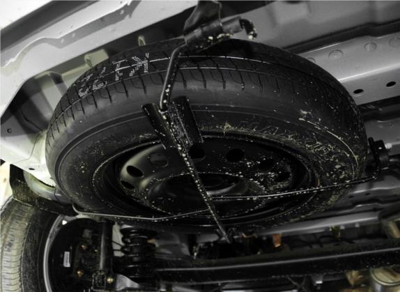 帅客 2014款 1.6L 手动舒适型7座 国V 其他细节类   备胎