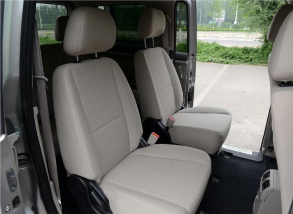 帅客 2014款 1.6L 手动豪华型7座 国V 车厢座椅   后排空间