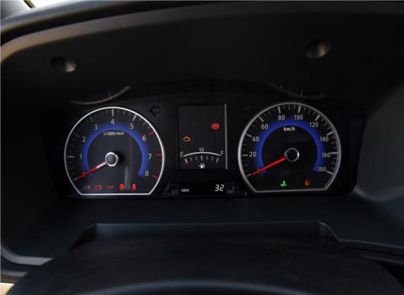 帅客 2016款 1.5L 手动标准型 中控类   仪表盘