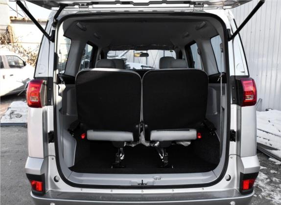 帅客 2016款 1.5L 手动舒适型 车厢座椅   后备厢