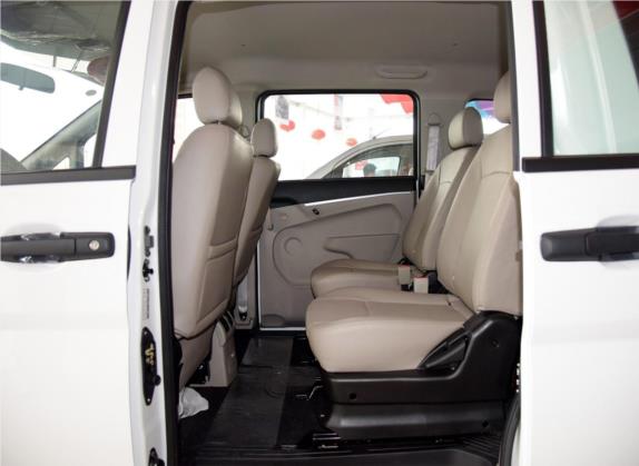 帅客 2016款 1.5L 手动豪华型 车厢座椅   后排空间