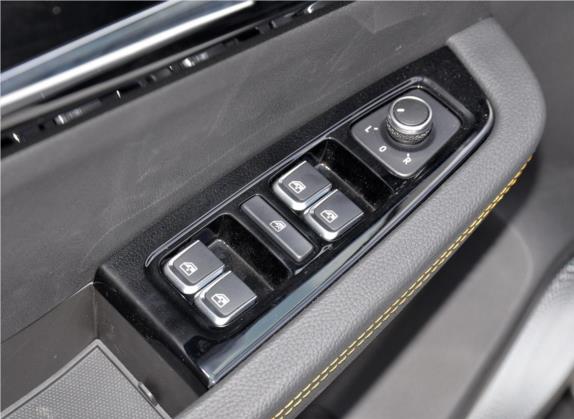 大乘G60S 2019款 1.5T 自动跃享型 国VI 车厢座椅   门窗控制