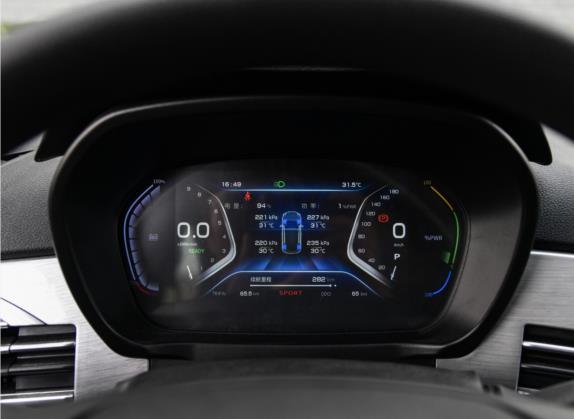 悦虎 2021款 32.85kWh 两驱精灵版 中控类   仪表盘
