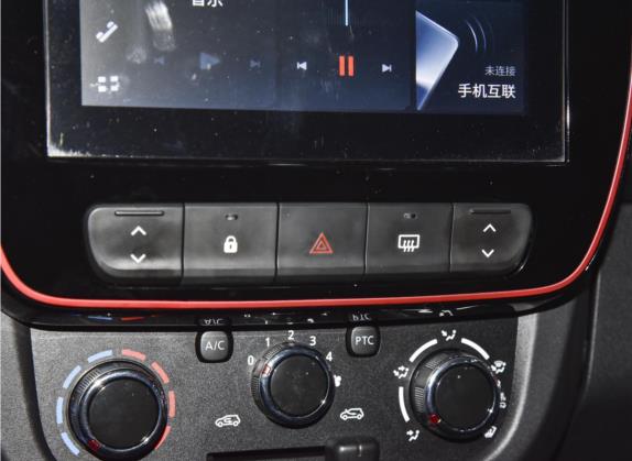 东风EV新能源EX1 2022款 改款 PRO 虎曜版豪华型 车厢座椅   门窗控制