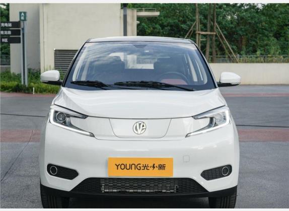 YOUNG光小新 2021款 L400 4座 外观   正前