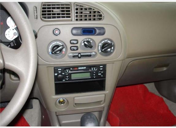 菱帅 2005款 1.6L 手动基本型GLXi 中控类   中控台