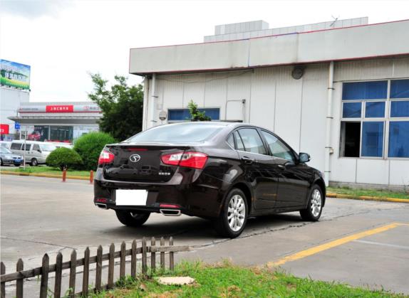V5菱致 2012款 1.5L CVT旗舰型 外观   斜后