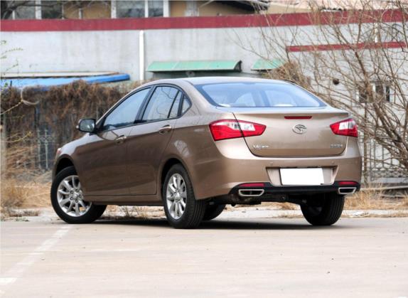 V5菱致 2012款 1.5L 手动豪华型 外观   斜后
