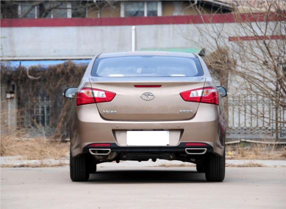 V5菱致 2012款 1.5L 手动豪华型 外观   正后