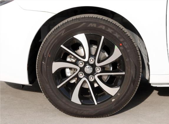 V5菱致 2014款 1.5T 手动锐控型 其他细节类   前轮
