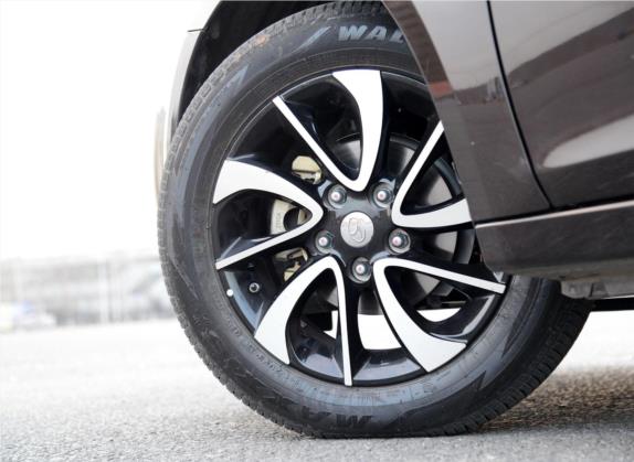 V5菱致 2014款 1.5T 手动智控型 其他细节类   前轮