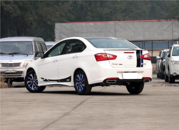 V5菱致 2015款 1.5L 手动爵士版 外观   斜后