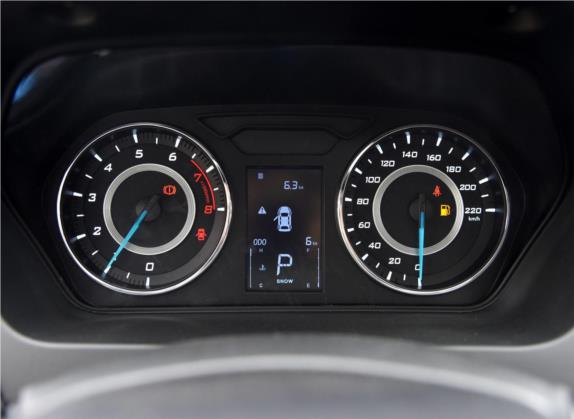 V5菱致 2015款 plus 1.5L CVT智尊型 中控类   仪表盘