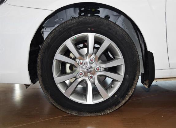V5菱致 2015款 plus 1.5L 手动护航型 其他细节类   前轮