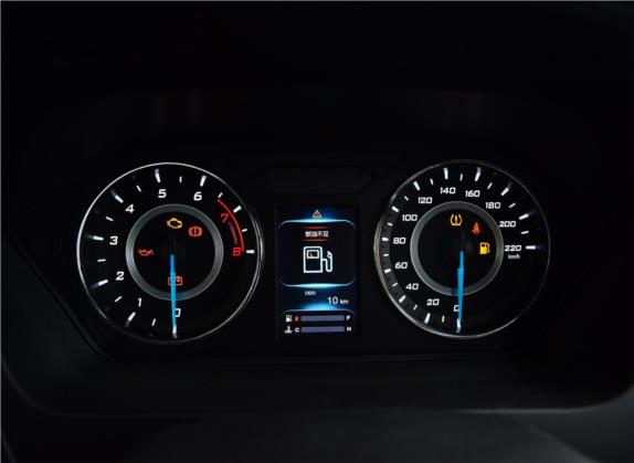 V5菱致 2015款 plus 1.5L 手动护航型 中控类   仪表盘