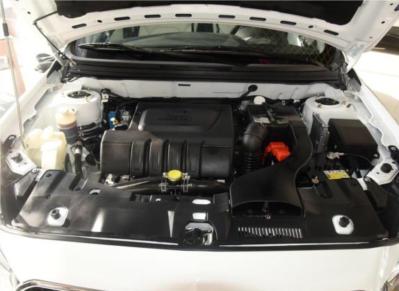 V5菱致 2017款 1.5L 手动新贵型 其他细节类   发动机舱