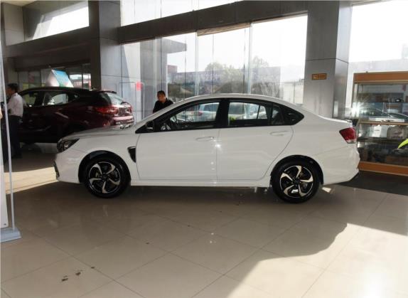 V5菱致 2017款 1.5L 手动新贵型 外观   正侧