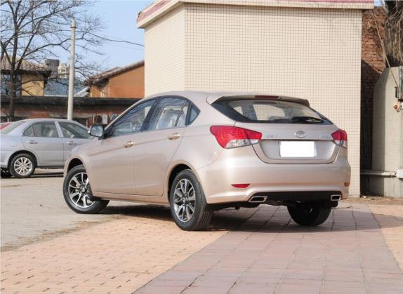 V6菱仕 2013款 1.5L 手动标准版 外观   斜后