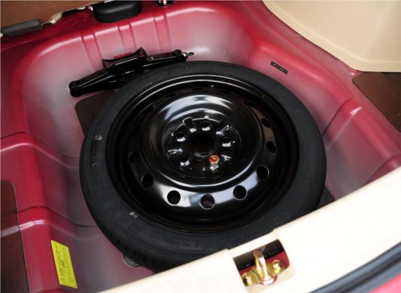 V6菱仕 2013款 1.5L 手动豪华版 其他细节类   备胎