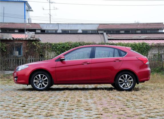 V6菱仕 2013款 1.5L 手动豪华版 外观   正侧