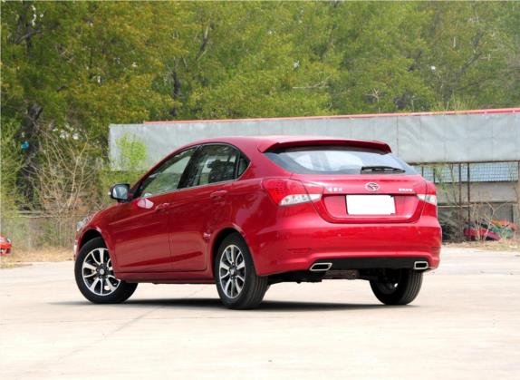 V6菱仕 2013款 1.5L 手动旗舰版 外观   斜后
