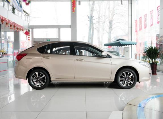 V6菱仕 2014款 1.5L 手动豪华女性版 外观   正侧