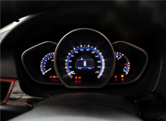 V6菱仕 2014款 1.5L 手动豪华女性版 中控类   仪表盘