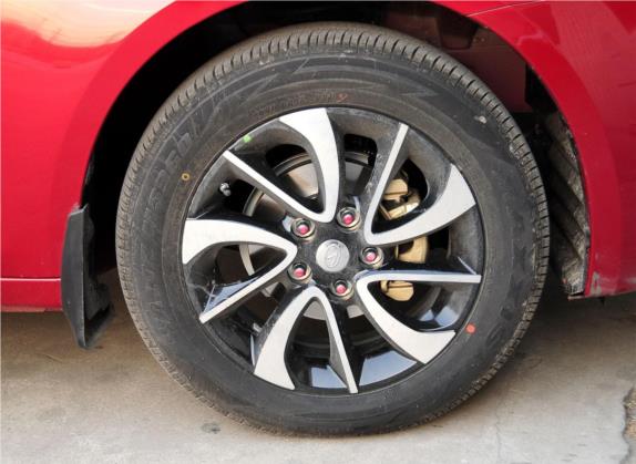 V6菱仕 2014款 1.5T 手动智控版 其他细节类   前轮