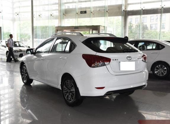 V6菱仕 2015款 CROSS 1.5L 手动智趣型 外观   斜后