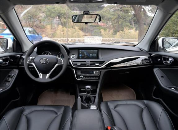 V6菱仕 2015款 CROSS 1.5T 手动智控型 中控类   中控全图