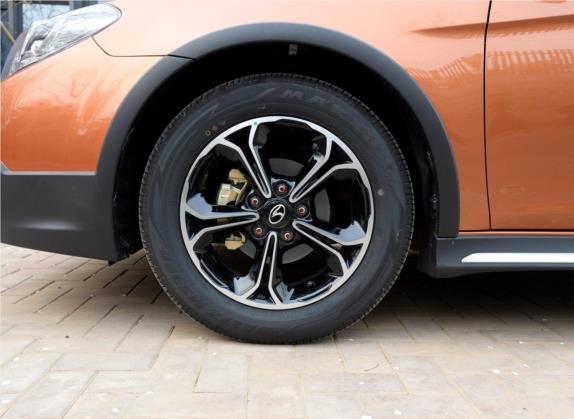 V6菱仕 2015款 CROSS 1.5T 手动智控型 其他细节类   前轮