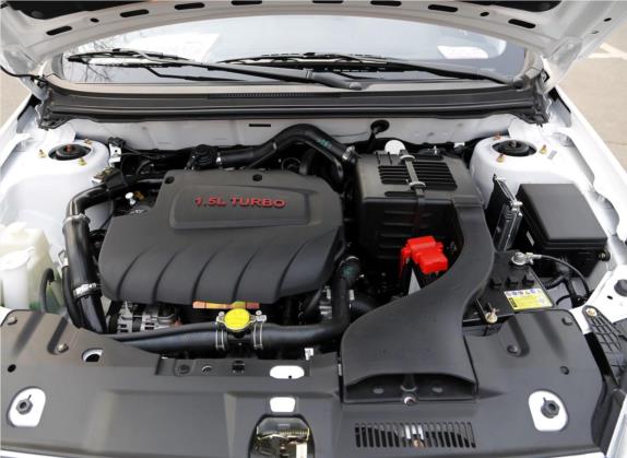 V6菱仕 2015款 CROSS 1.5T 手动智控型 其他细节类   发动机舱