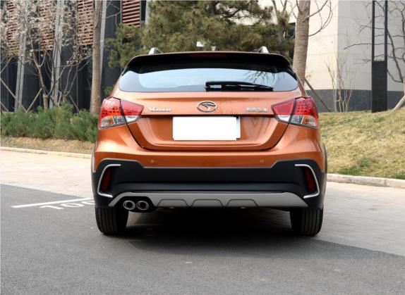 V6菱仕 2015款 CROSS 1.5T 手动智控型 外观   正后
