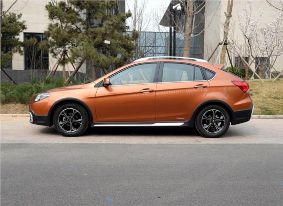 V6菱仕 2015款 CROSS 1.5T 手动智控型 外观   正侧