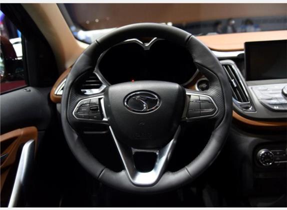 东南DX7 2015款 1.5T 手动尊贵型 中控类   驾驶位