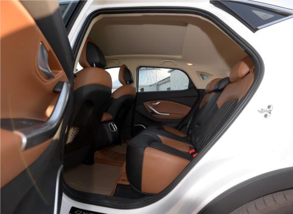 东南DX7 2015款 1.5T 手动尊贵型 车厢座椅   后排空间