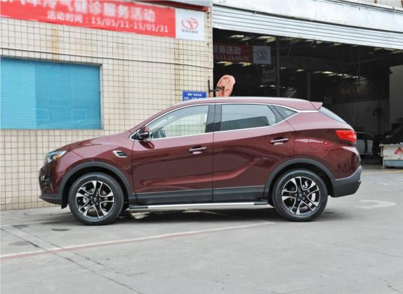 东南DX7 2015款 1.5T 手动豪华型 外观   正侧