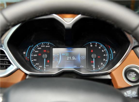 东南DX7 2015款 1.5T 手动豪华型 中控类   仪表盘