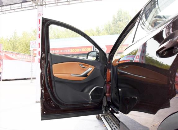 东南DX7 2017款 1.5T 自动荣耀版 车厢座椅   前门板