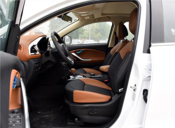 东南DX7 2017款 1.5T 自动尊贵型 车厢座椅   前排空间