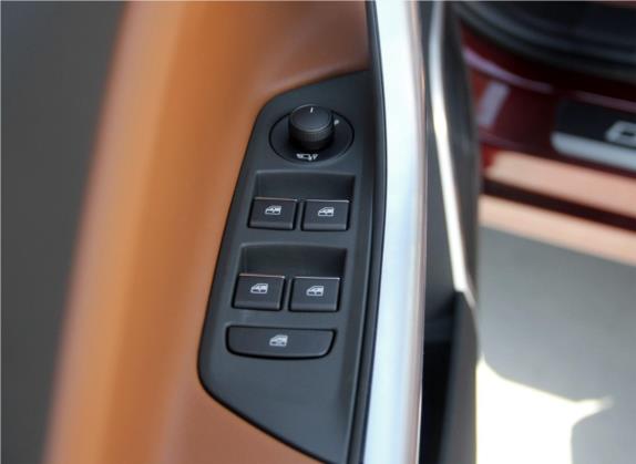 东南DX7 2018款 1.5T 手动豪华型 车厢座椅   门窗控制