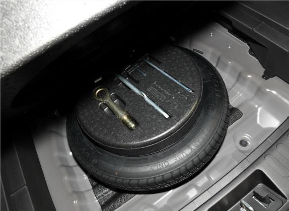 东南DX7 2018款 1.5T 自动荣耀版 其他细节类   备胎