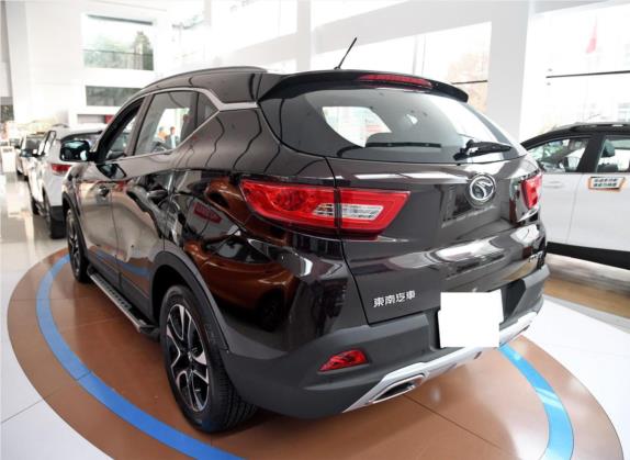 东南DX7 2018款 1.5T 自动荣耀版 外观   斜后