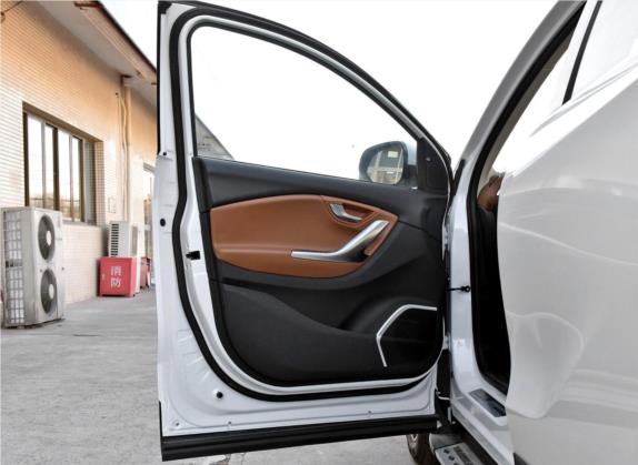 东南DX7 2018款 1.5T 自动尊贵型 车厢座椅   前门板
