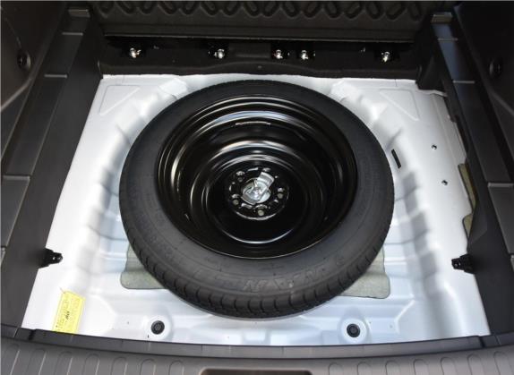 东南DX7 2018款 Prime 1.5T 自动尊贵型 国V 其他细节类   备胎